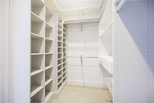 20 Windham Hill, Mendon, NY 14506