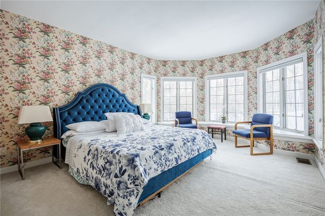 20 Windham Hill, Mendon, NY 14506