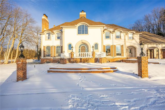 20 Windham Hill, Mendon, NY 14506