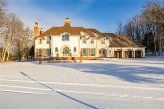 20 Windham Hill, Mendon, NY 14506