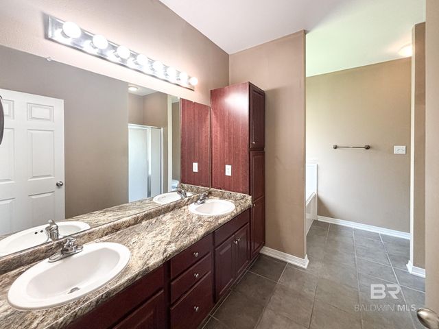 29956 Saint Simon Street, Daphne, AL 36526