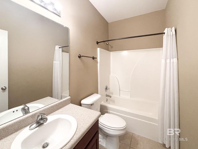 29956 Saint Simon Street, Daphne, AL 36526