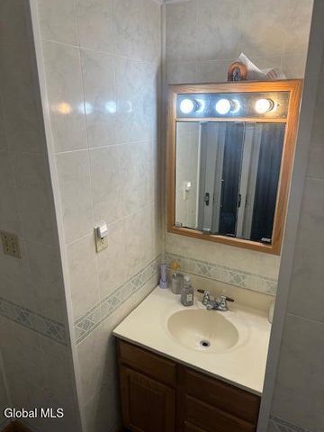 3472 Carman Road, Schenectady, NY 12303