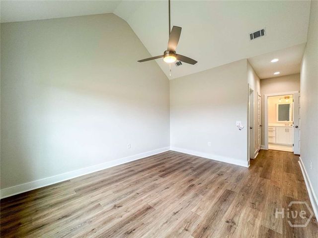 362 Cottage Loop, Midway, GA 31320