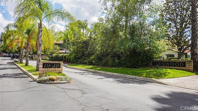 250 E Fern Avenue 210, Redlands, CA 92373