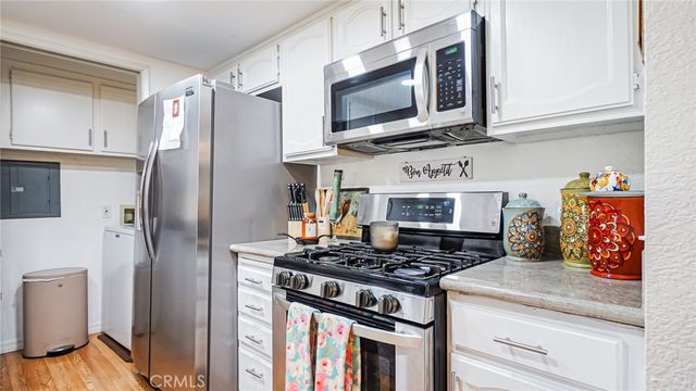 250 E Fern Avenue 210, Redlands, CA 92373