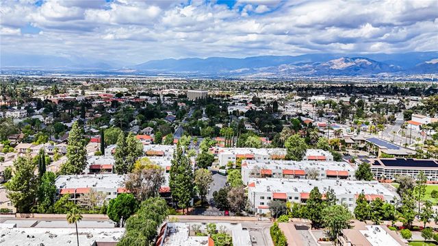 250 E Fern Avenue 210, Redlands, CA 92373