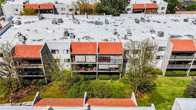 250 E Fern Avenue 210, Redlands, CA 92373