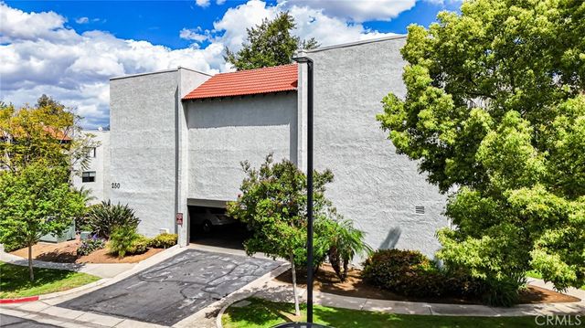 250 E Fern Avenue 210, Redlands, CA 92373