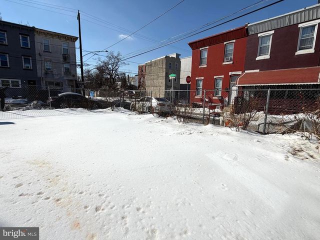 2401 N ORKNEY ST, Philadelphia, PA 19133