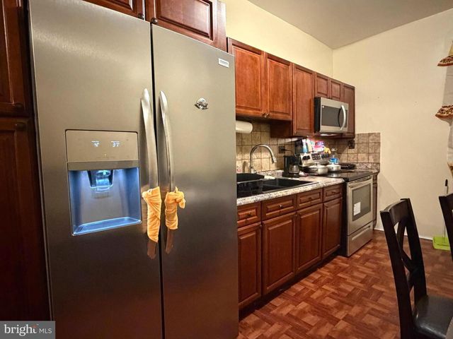 2401 N ORKNEY ST, Philadelphia, PA 19133