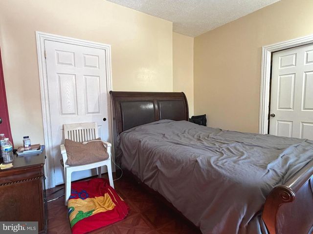 2401 N ORKNEY ST, Philadelphia, PA 19133