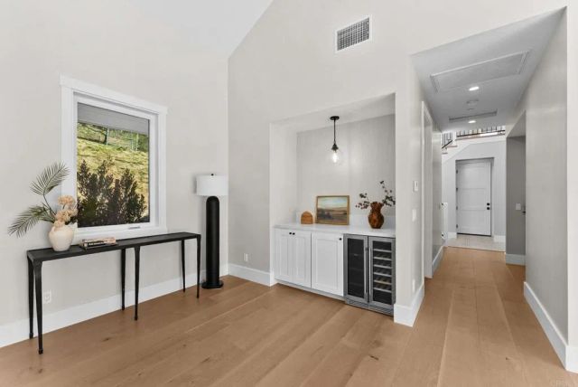 2747 Via Del Robles, Fallbrook, CA 92028