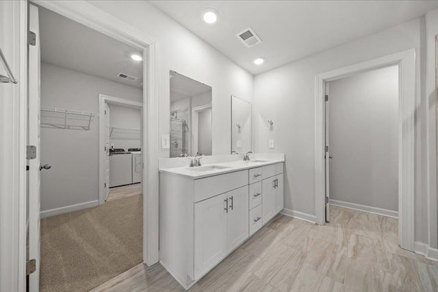 831 Penfold Point, Wellford, SC 29385