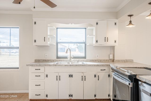 3121 Douglas Road, Panama City, FL 32405