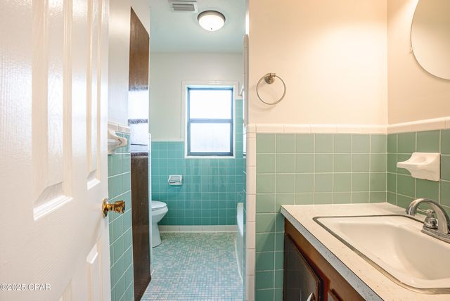 3121 Douglas Road, Panama City, FL 32405