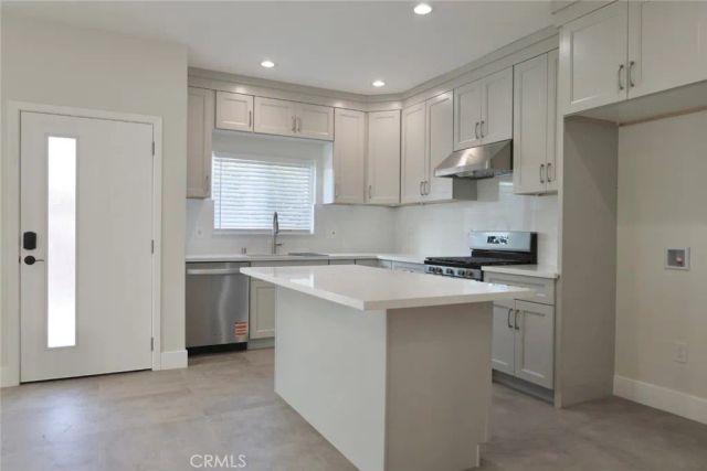 8171 Orangewood, Stanton, CA 90680