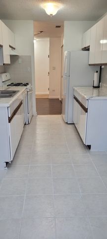 760 Weidner Road 107, Buffalo Grove, IL 60089