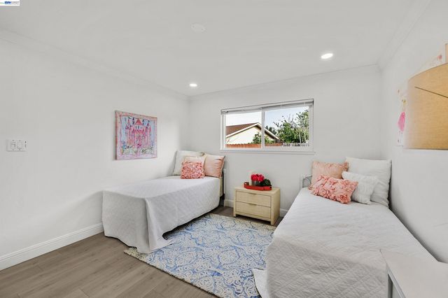 2449 Almaden Blvd, Union City, CA 94587