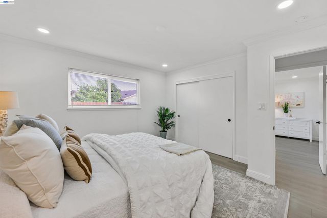 2449 Almaden Blvd, Union City, CA 94587