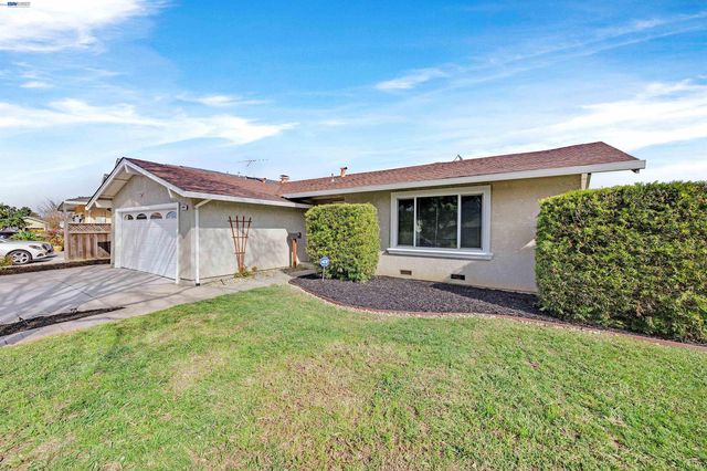2449 Almaden Blvd, Union City, CA 94587
