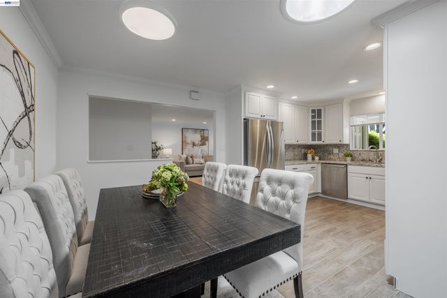 2449 Almaden Blvd, Union City, CA 94587