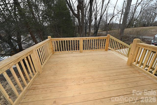 1135 Apple Lane, Granite Falls, NC 28630