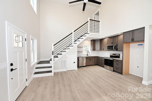 1135 Apple Lane, Granite Falls, NC 28630