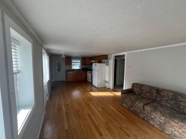 11834 W Carson city road Road, Greenville, MI 48838