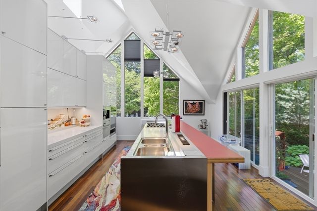 51 Deer Path, Hudson, MA 01749