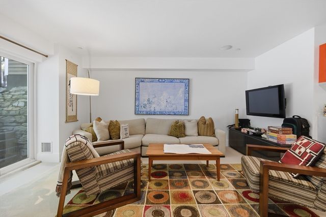 51 Deer Path, Hudson, MA 01749