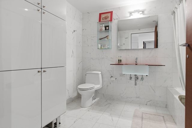 51 Deer Path, Hudson, MA 01749