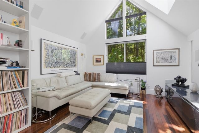51 Deer Path, Hudson, MA 01749