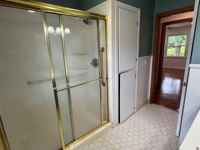 1511 Sycamore St, Murray, KY 42071