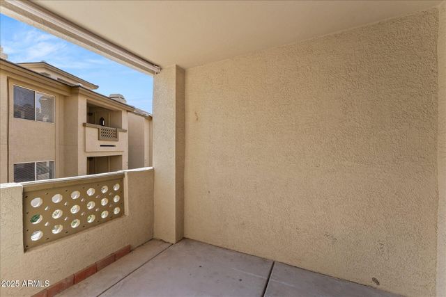 1880 E MORTEN Avenue 124, Phoenix, AZ 85020