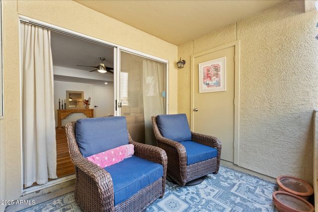 1880 E MORTEN Avenue 124, Phoenix, AZ 85020