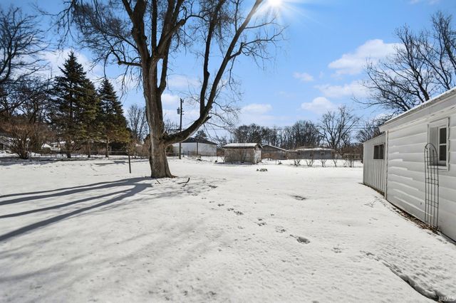 15610 Hamilton Street, Granger, IN 46530