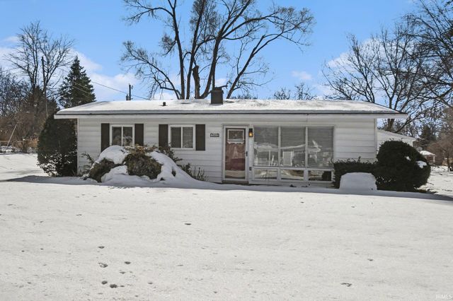 15610 Hamilton Street, Granger, IN 46530