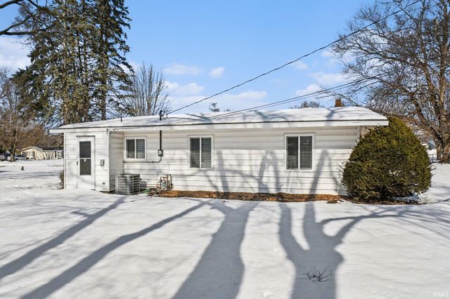 15610 Hamilton Street, Granger, IN 46530