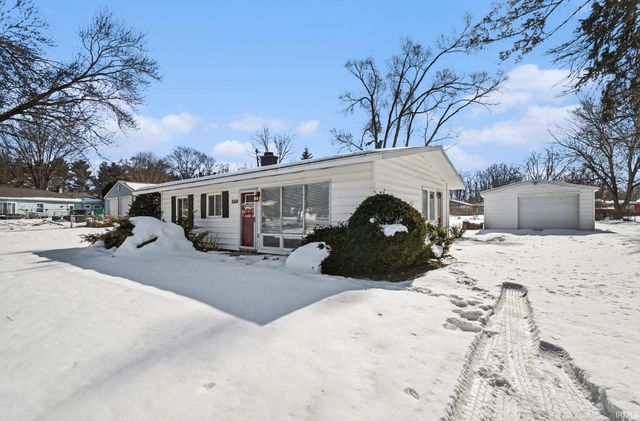 15610 Hamilton Street, Granger, IN 46530