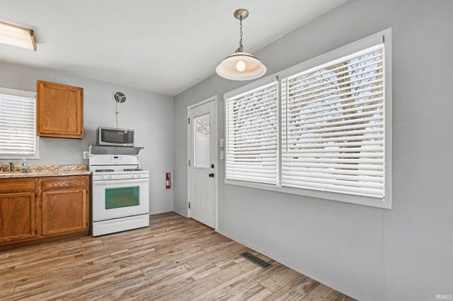 15610 Hamilton Street, Granger, IN 46530