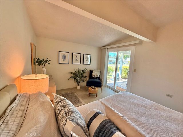 13560 Medinac Lane 102B, Seal Beach, CA 90740