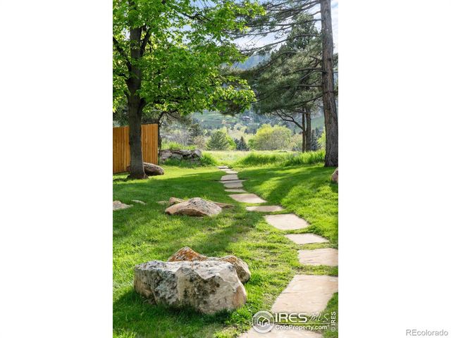 630 Northstar Court, Boulder, CO 80304