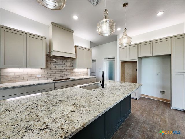 410 Hamer, Salado, TX 76571