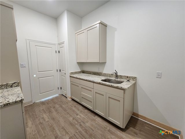 410 Hamer, Salado, TX 76571