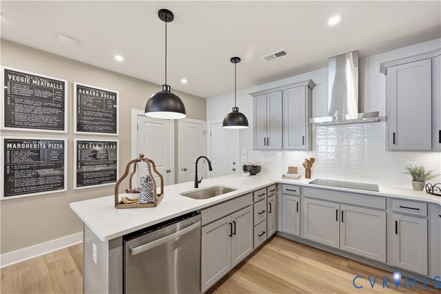 10109 Five Iron Run, Midlothian, VA 23112