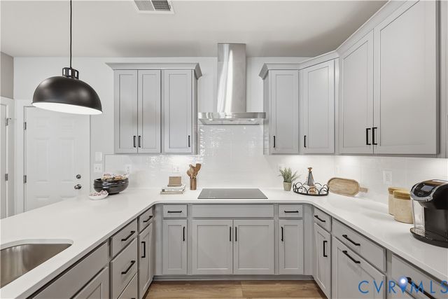 10109 Five Iron Run, Midlothian, VA 23112