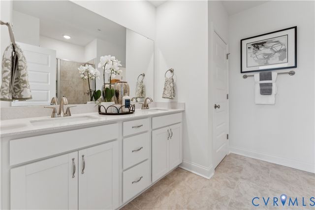 10109 Five Iron Run, Midlothian, VA 23112