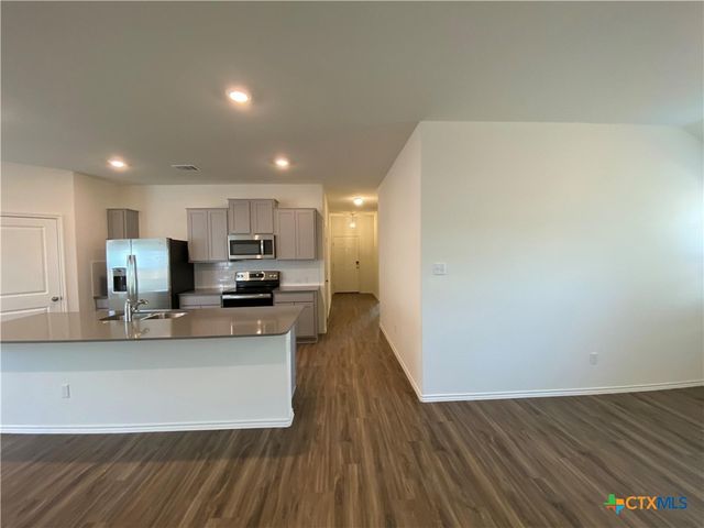 204 Meaningful Drive, Jarrell, TX 76537