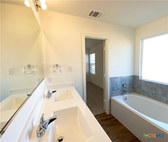 204 Meaningful Drive, Jarrell, TX 76537